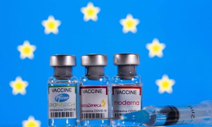 Over a Quarter of EU Adults Would Refuse COVID-19 Shot, Survey Says