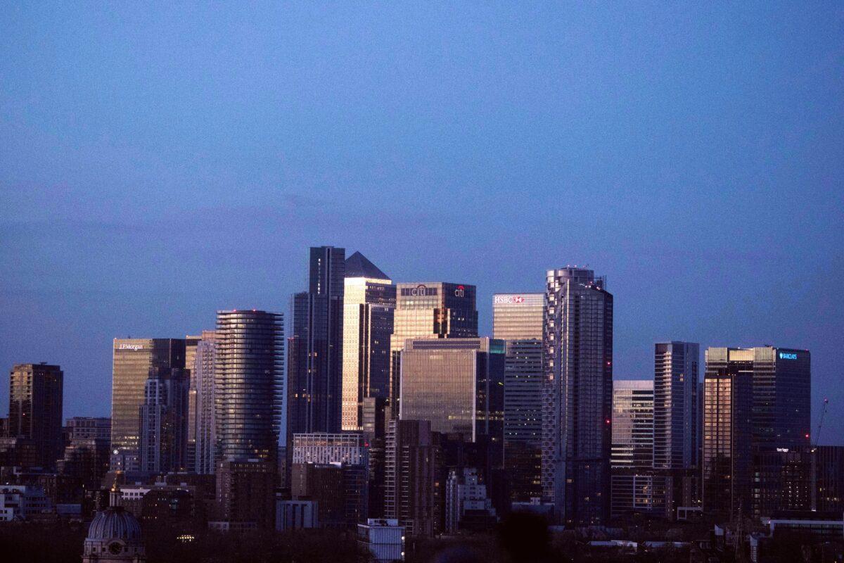 Canary Wharf stands in London, Britain, on Dec. 27, 2020. (Simon Dawson/Reuters)