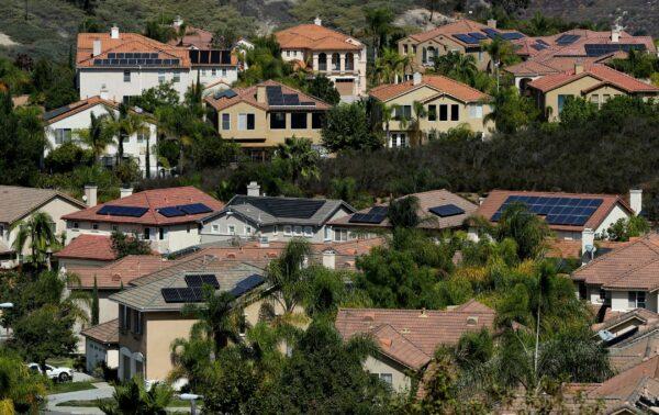 Multiple homes with solar panels are shown in Scripps Ranch, San Diego, Calif., on Oct. 5, 2016. (Mike Blake/Reuters)