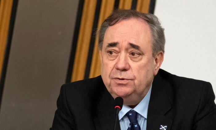 Scotland’s Salmond Launches Rival Pro-Independence Party