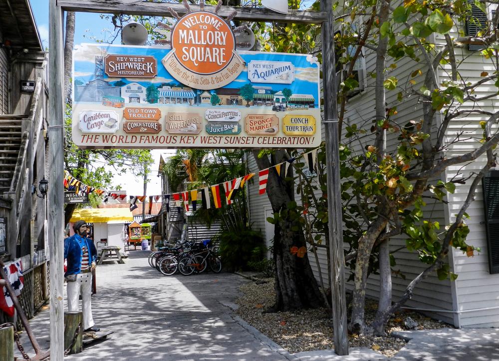  A sign welcomes visitors to Mallory Square. (Luiz Barrionuevo/Shutterstock)