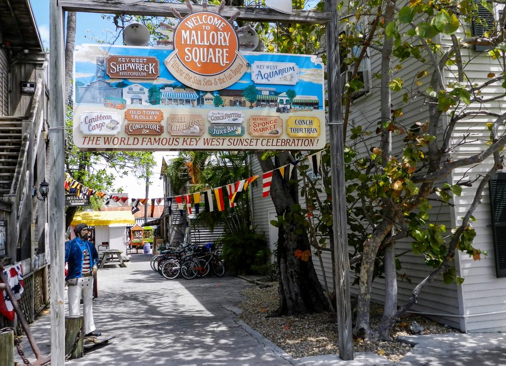 A sign welcomes visitors to Mallory Square. (Luiz Barrionuevo/Shutterstock)