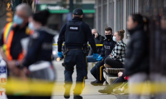 RCMP Say Multiple Stabbings Near North Vancouver Mall, Six Taken to Hospital
