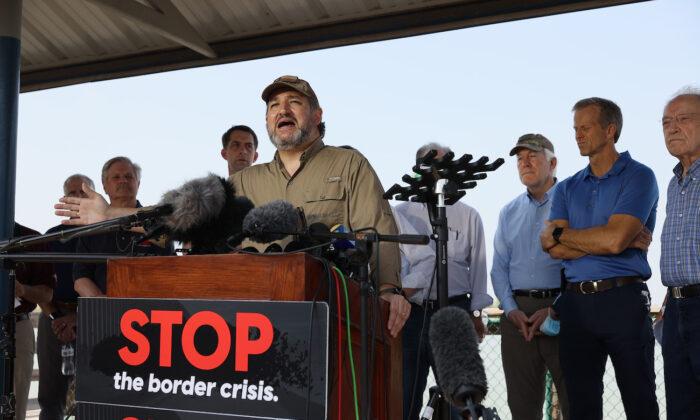 GOP Senators Describe ‘Heartbreaking’ Situation at Visit to Border as Biden Defends Policies
