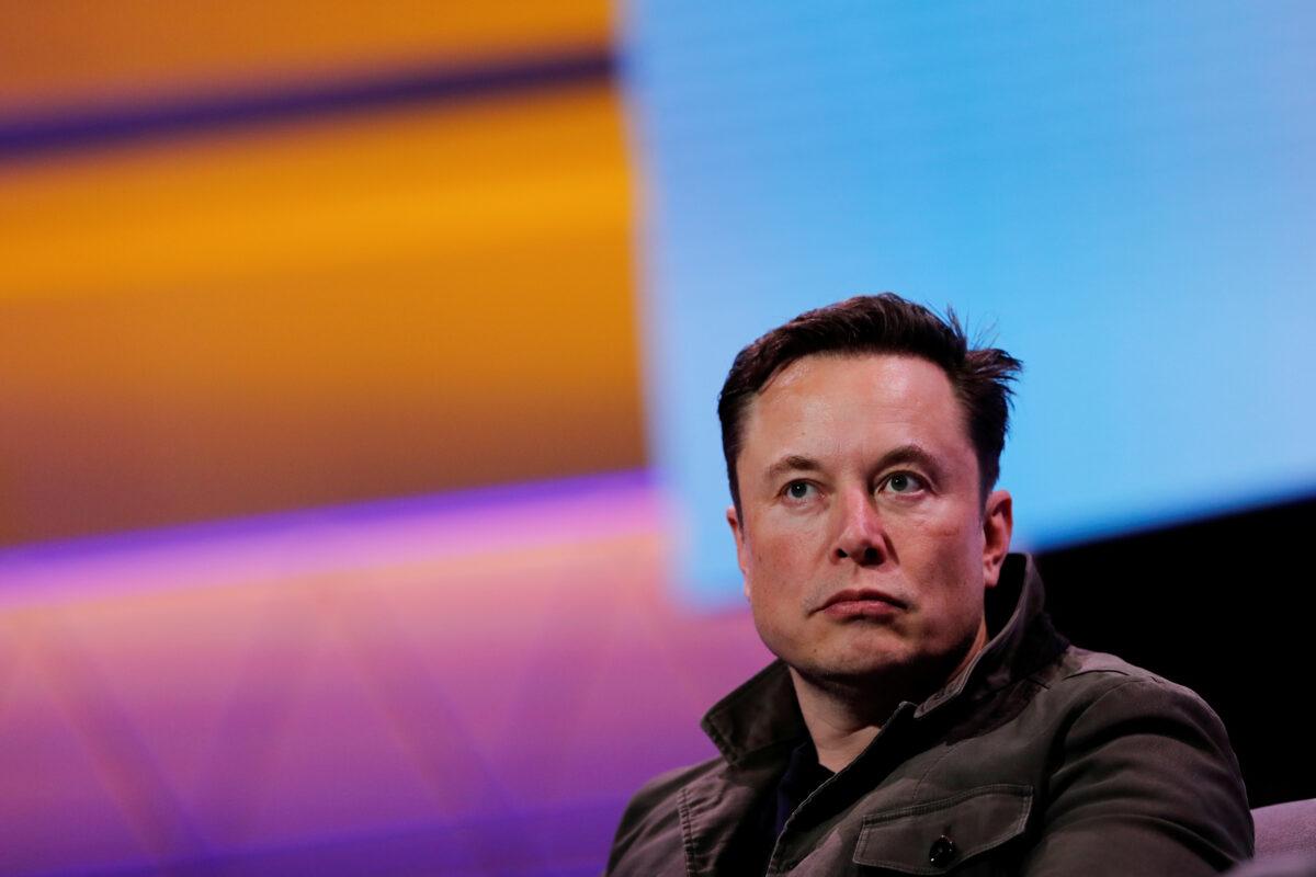 SpaceX owner and Tesla CEO Elon Musk speaks during a conversation with legendary game designer Todd Howard (not pictured) at the E3 gaming convention in Los Angeles, Calif., on June 13, 2019. (Mike Blake/Reuters)