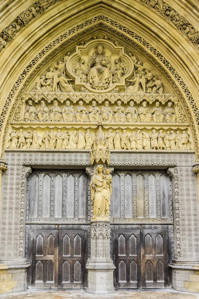The north entrance to Westminster Abbey. (Kiev.Victor/Shutterstock.com)