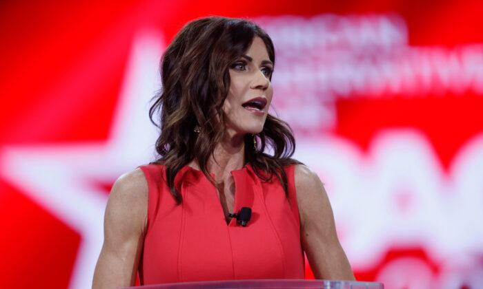Noem: Report of Private Jet Ride With Mike Lindell Is ‘Fake News’
