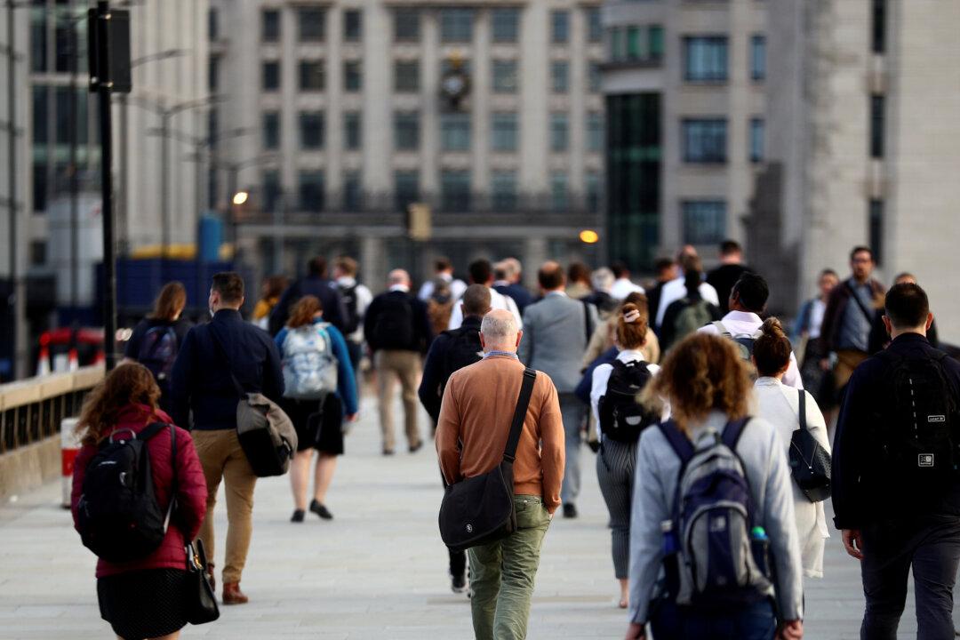 UK Economy Grew More Than Thought at End of Miserable 2020