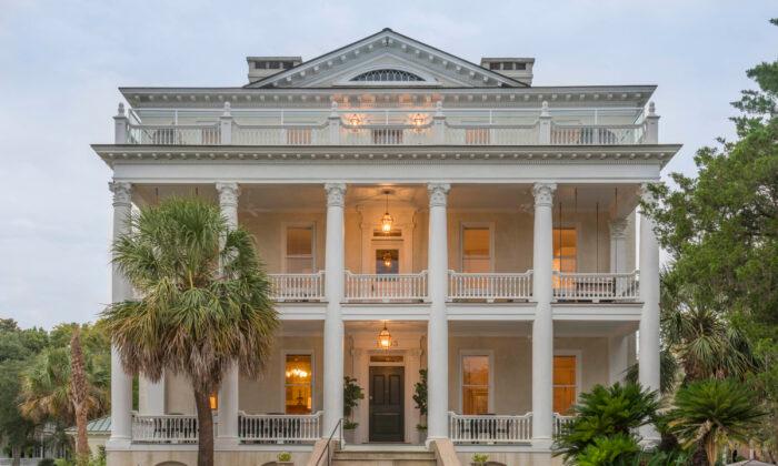 Coastal Beauty: Beaufort, SC, Offers History, Architecture, Nature