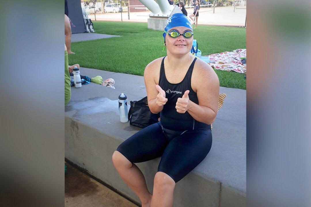 Swimmer With Down Syndrome Breaks World Record by Over 6 Seconds Without Realizing