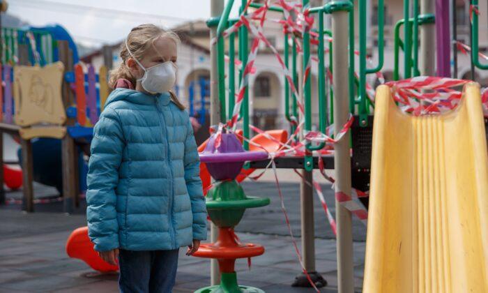 Lockdowns Put Kids at Risk of Allergies, Asthma, Autoimmune Diseases