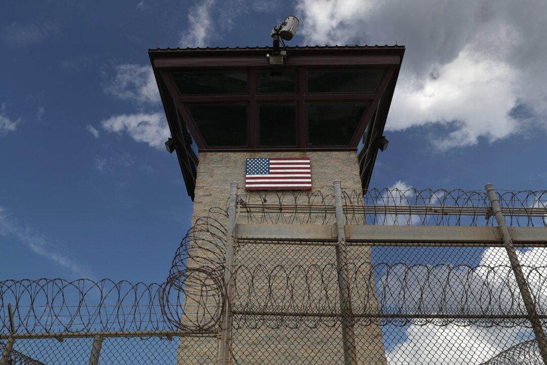 DHS Looking to Hire Private Contractor ‘Fluent in Haitian Creole’ for Guantánamo Bay Migrant Operations Center