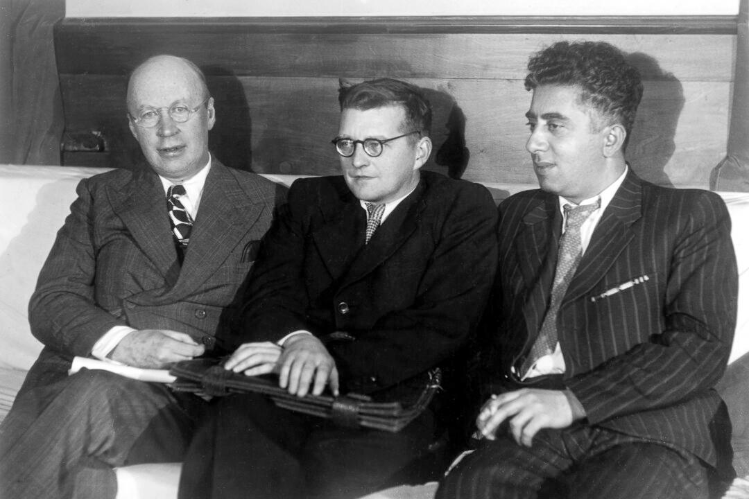 Shostakovich’s Fifth Symphony: Do You Hear What I Hear?