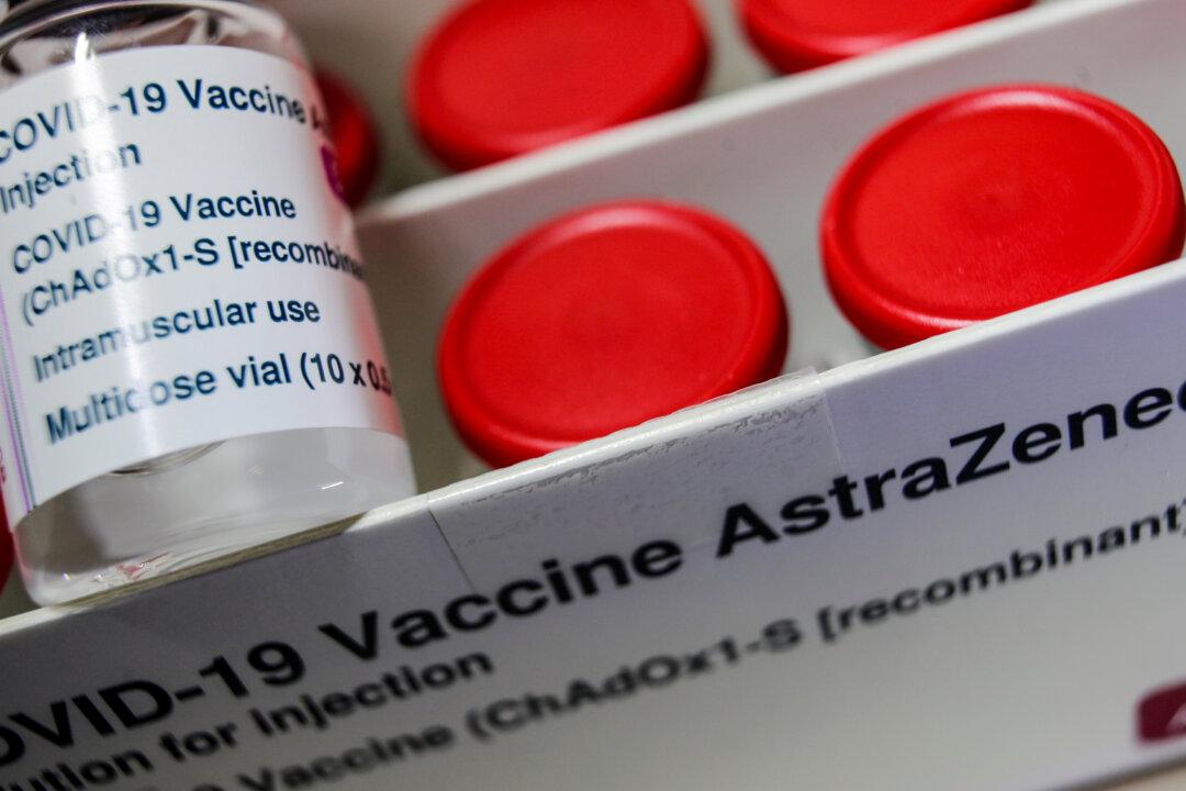 Clear Link Between AstraZeneca Vaccine and Rare Blood Clots in Brain, EMA Official Tells Paper