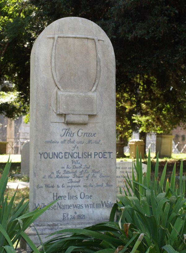 John Keats’s grave in Rome. (Piero Montesacro/CC BY-SA 3.0)