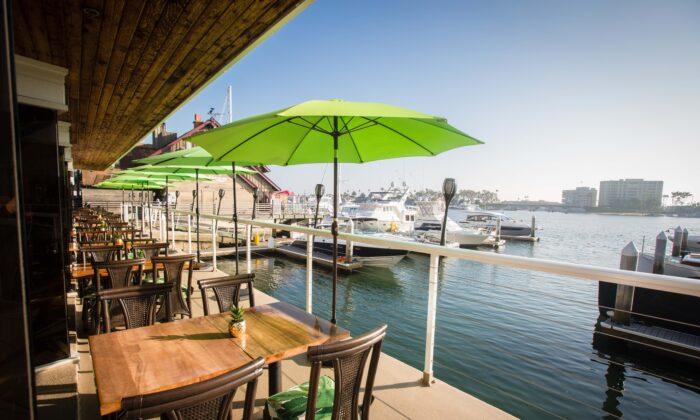 Dock-and-Dine Options Aplenty in Newport Harbor