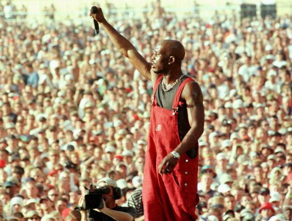 Earl Simmons, better known as rap musician DMX, performs on the main stage at the Woodstock music and arts festival in Rome, New York, on July 23, 1999. (Joe Traver/Reuters)