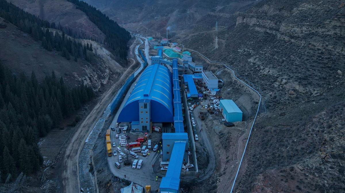 21 Trapped in Flooded Xinjiang Coal Mine: Chinese State Media