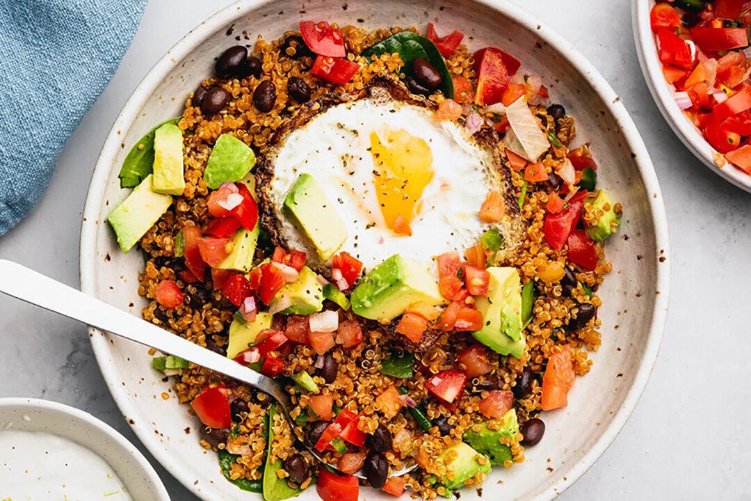 Smoky Quinoa Taco Bowls Are the Ultimate High-Protein, Veggie-Packed Lunch