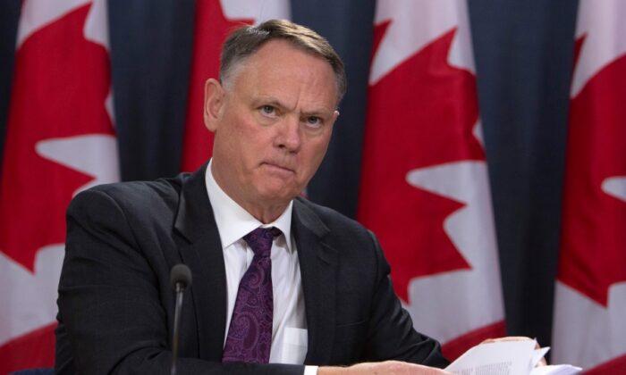 Intelligence Committee Warns China, Russia Targeting Canadian COVID-19 Research