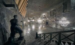 Underground Salt Mine in Poland Has Otherworldly Saline Lakes, Statues, Ballrooms That Defy Belief