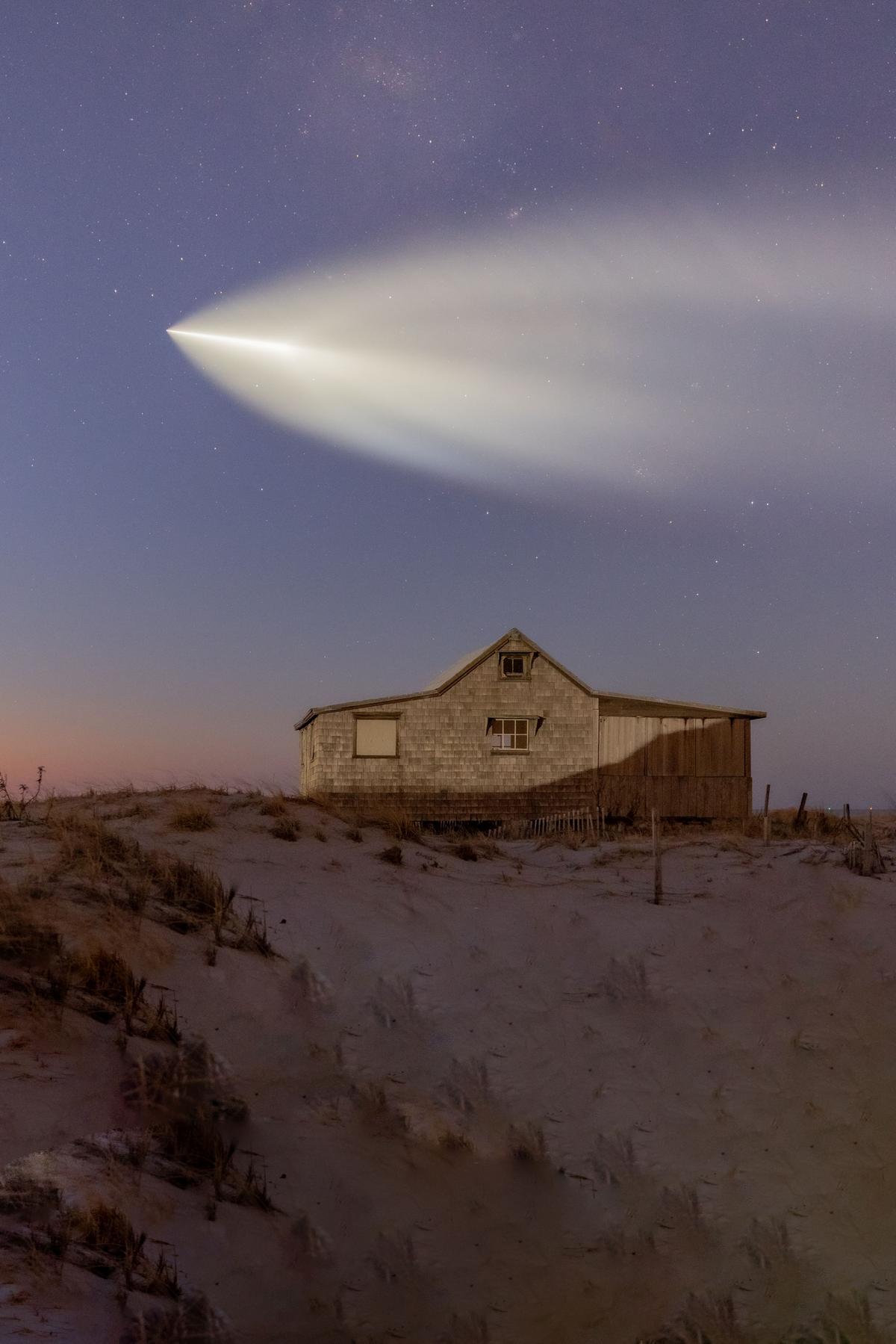 A shot of the what Mike Carroll believes to be the SpaceX Falcon 9 rocket over the Judge's Shack in New Jersey. (Kennedy News and Media)