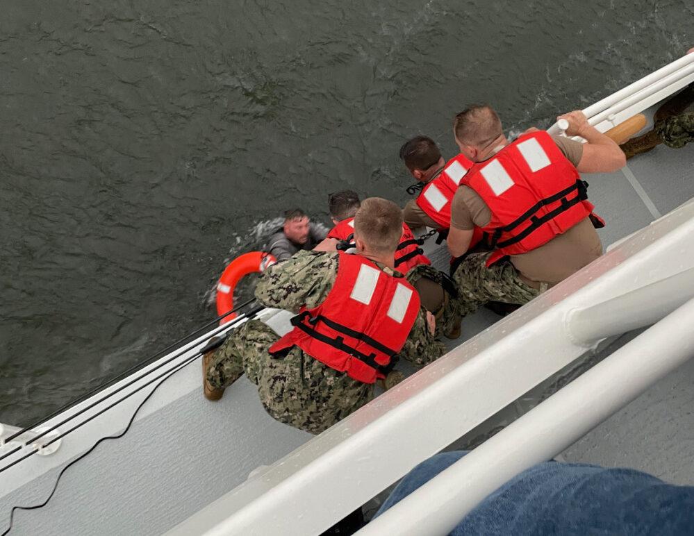 Capsized Ship Off Louisiana: 12 Missing, 1 Dead, 6 Rescued