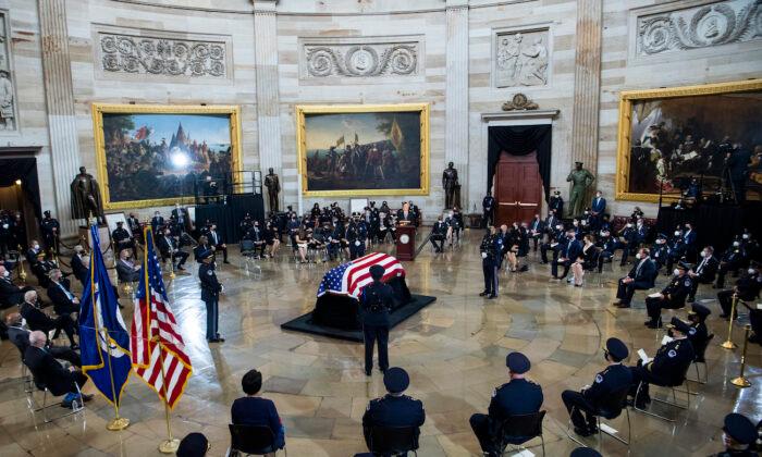 Biden, Lawmakers Pay Tribute to Capitol Police Officer Slain by Motorist