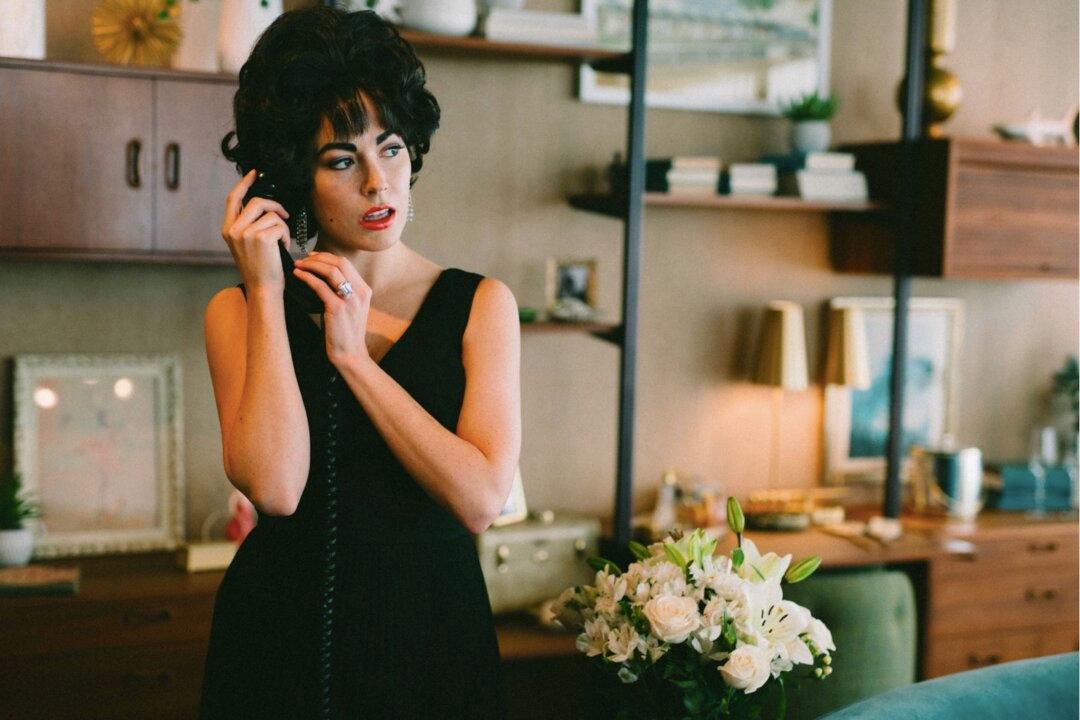 Review of Virtual Theater: ‘Call Me Elizabeth’