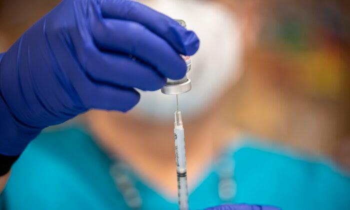 Fully Vaccinated Person Dies of COVID-19 in Texas, Officials Say