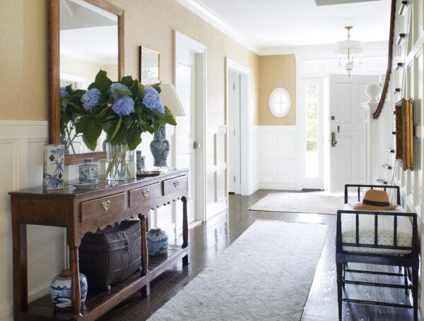 An inviting foyer of a seaside retreat in the Hamptons, New York. (Max Kim Bee)