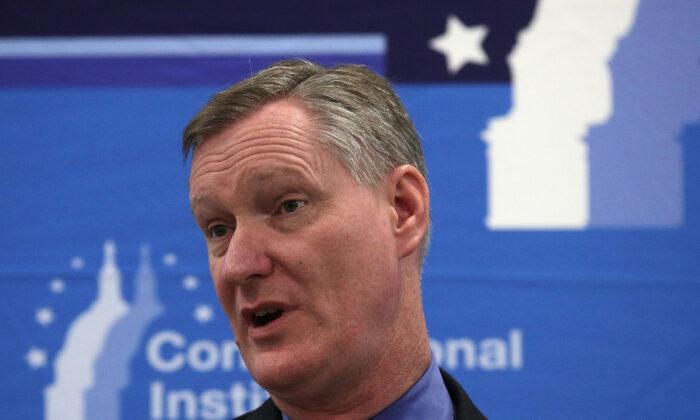GOP Rep. Steve Stivers Plans to Retire Before Term Is Up