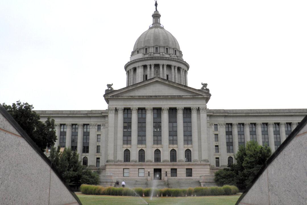 Oklahoma Passes 6-Week Abortion Ban