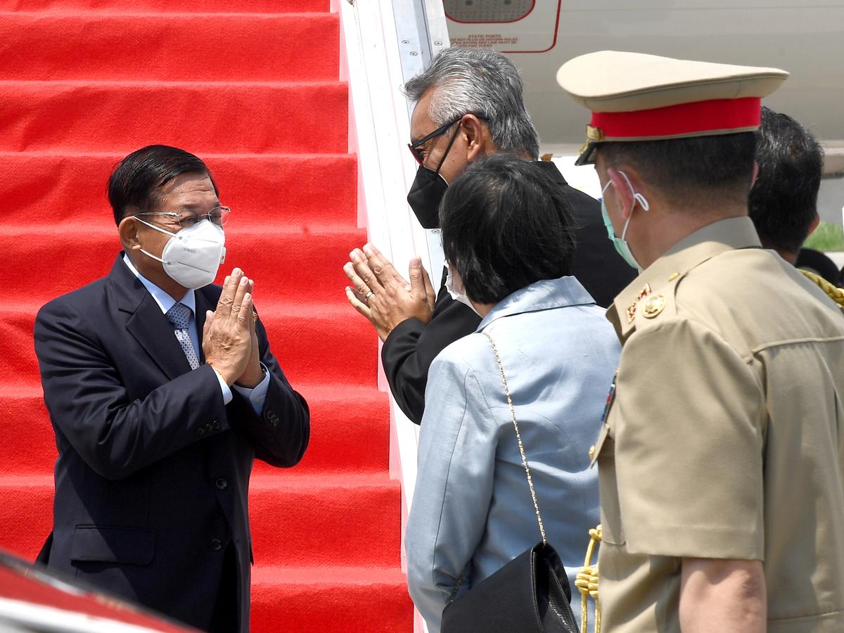 Southeast Asian Leaders Discuss Burma Crisis With Junta Chief