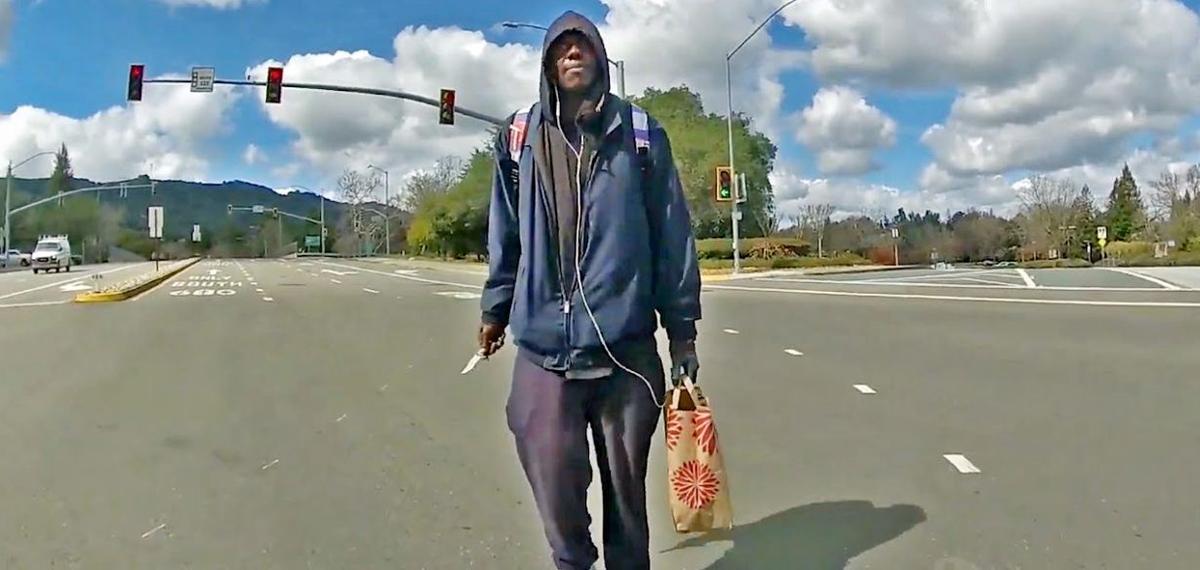 Bodycamera Footage Shows California Police Officer Shooting Man After He Pulls Knife