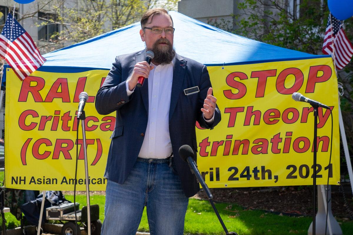 New Hampshire state representative Keith Ammon said that taxpayers’ money should not be used to promote a Marxist ideology. (Learner Liu/The Epcoh Times)