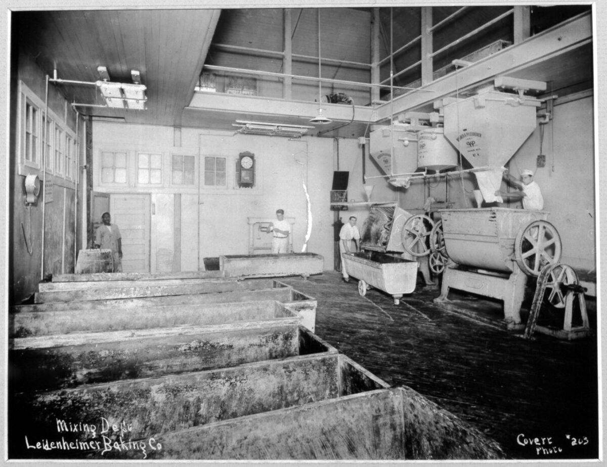 Historical photo of the "mixing department." (Leidenheimer Baking Co. Photo Archives)