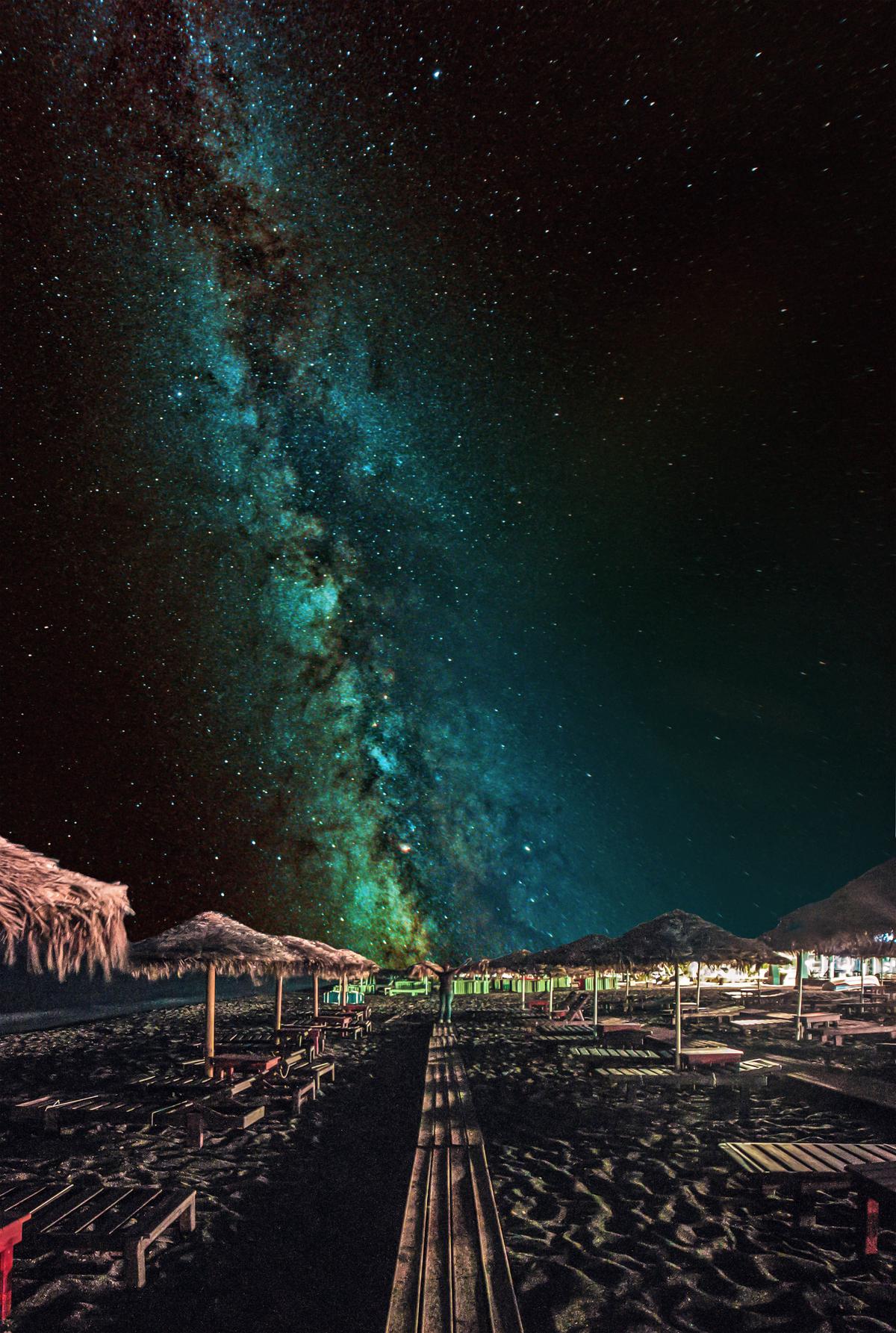 The Milky Way taken in Santorini, Greece. (Caters News)