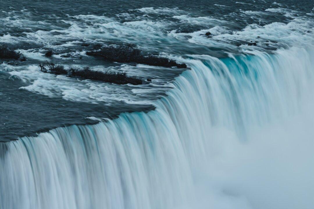 Exotic Matter in Very Early Universe Flows Like Water, New Study Says
