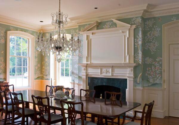 The dining room. (Courtesy of Pak Heydt & Associates)