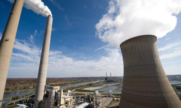 19 States Ask Supreme Court to Rein In EPA Powers Over Coal Plants