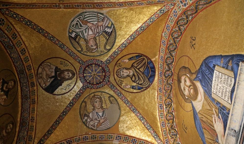 One of the many highlights of the church are the golden Byzantine mosaics. (bayazed/Shutterstock)