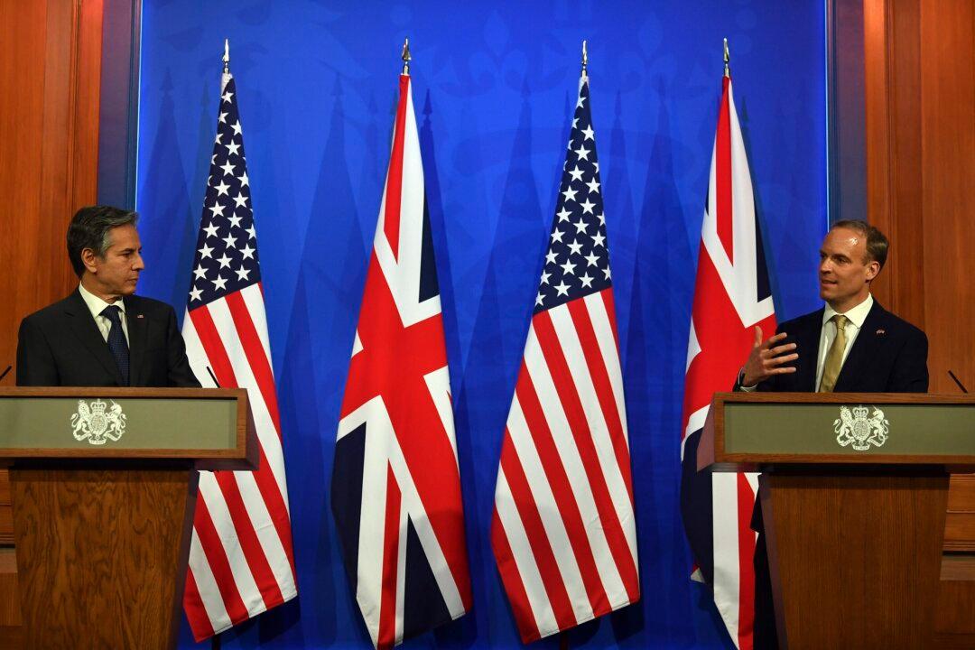 US and UK Reject Reports of Imminent Prisoner Deal With Iran