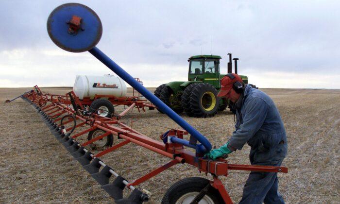 Federal Climate Policies, Fertilizer Plan, Will Cause Devastation, Say Saskatchewan Farmers