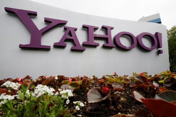 The Yahoo logo is displayed outside of offices in Santa Clara, Calif., on April 18, 2011. (Paul Sakuma/AP Photo)