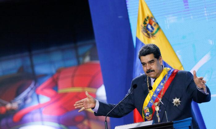 Venezuelan Ex-General Says CIA Knew of Plots Against Maduro