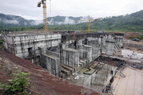 The regulating dam of the Nam Theun 2 power dam under construction is pictured on  June 28, 2007 in Laos' Nakai plateau. (Hoang Dinh Nam/AFP via Getty Images)