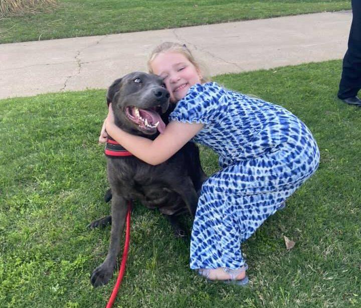 Raelynn Nast with Emily's dog, Blue. (Courtesy of <a href="https://www.gofundme.com/f/funeral-expenses-davey-nast">Lacey Lee Nast</a>)