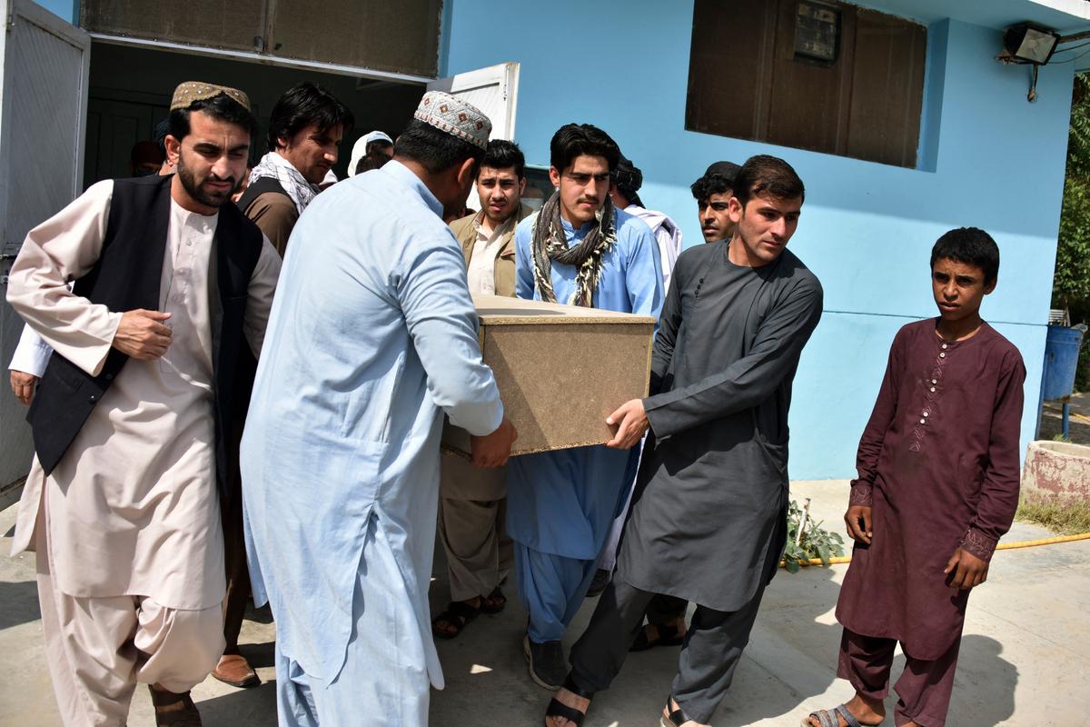 Gunmen Shoot Dead Former News Anchor in Afghanistan’s Kandahar