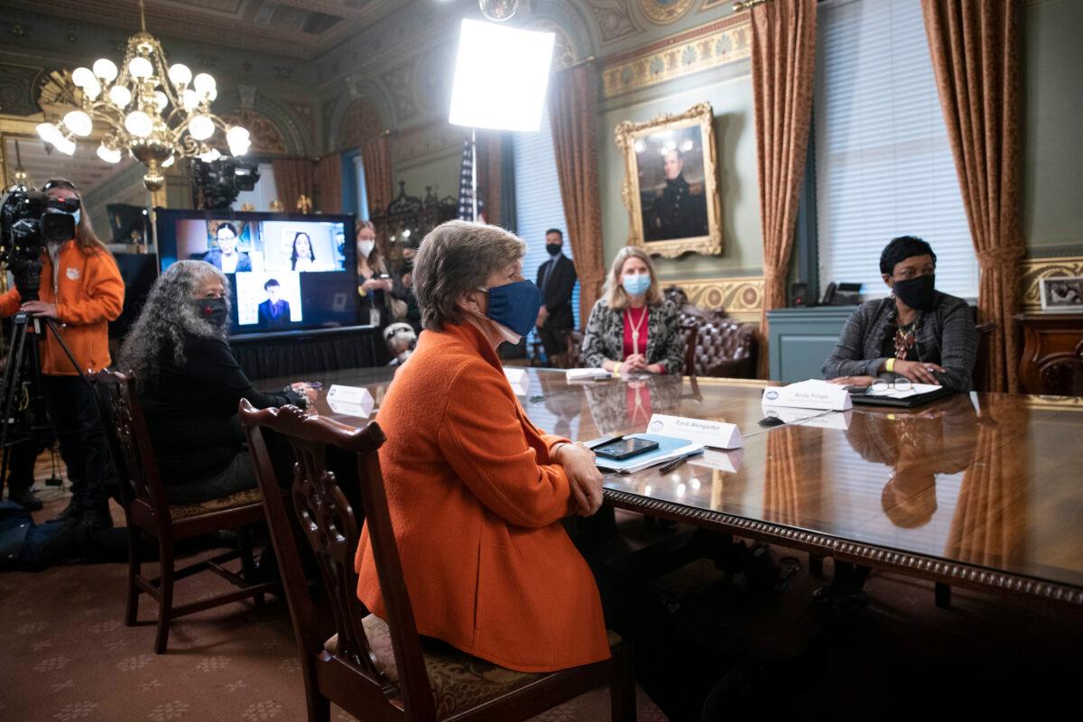 Randi Weingarten, president of the American Federation of Teachers, meets with Vice President Kamala Harris at the Eisenhower Executive Office Building in Washington on March 18, 2021. (Sarah Silbiger/Getty Images)
